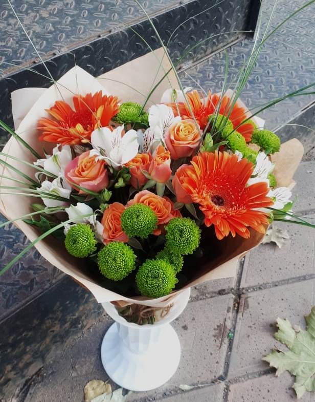 Букет цветов из: Герберы, Хризантемы, Альстромерии и Розы в Беспятово