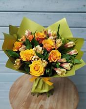Букет цветов из:  Альстромерии и Розы #REPLACE_PRED# Беспятово