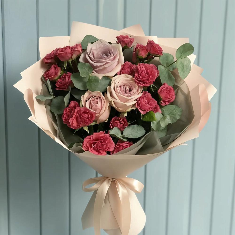 Букет цветов из: Гвоздики и Розы в Беспятово