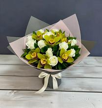 Букет цветов из:  Орхидеи и Розы #REPLACE_PRED# Беспятово