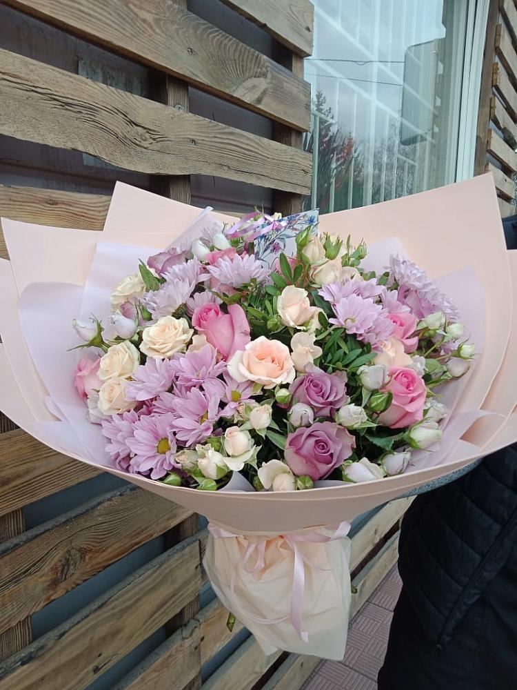 Букет цветов из: Розы и Хризантемы в Беспятово