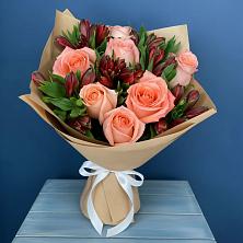 Букет цветов из:  Розы и Альстромерии в Беспятово