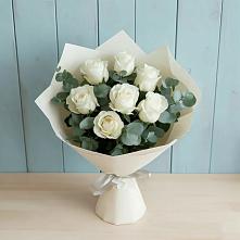 Букет Белые розы в Эвкалипте в Беспятово